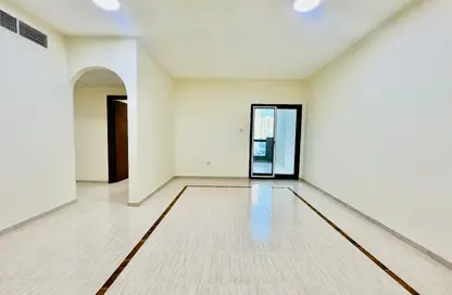 شقة - 2 غرف نوم - 2 حمامات للايجار في برج إس إس لوتاه - البرشاء 1 - البرشاء - دبي