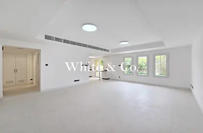 Villa - 3 Bedrooms - 3 Bathrooms for sale in Springs 8 - The Springs - Dubai