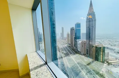 شقة - 3 غرف نوم - 4 حمامات للايجار في برج توينتي فرست سينشري - شارع الشيخ زايد - دبي شقة - 3 غرف نوم - 4 حمامات للايجار في برج توينتي فرست سينشري - شارع الشيخ زايد - دبي