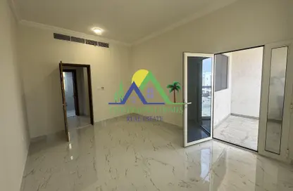 Empty Room image for: Apartment - 2 Bedrooms - 3 Bathrooms for rent in Al Manaseer - Al Ain, Image 1