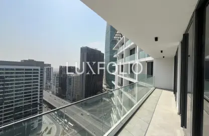 شقة - 2 غرف نوم - 3 حمامات للايجار في زا باراجون لآي جي او - الخليج التجاري - دبي