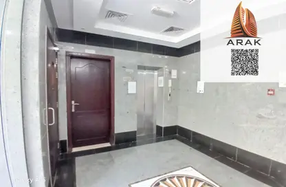 عمارة بالكامل - 8 غرف نوم - 8 حمامات للبيع في الجرف الصناعية 3 - الجرف الصناعية - عجمان