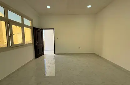 شقة - 1 حمام للايجار في فيلات مدينة خليفة آيه - مدينة خليفة أ - مدينة خليفة - أبوظبي