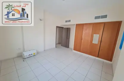 Apartment - 2 Bedrooms - 2 Bathrooms for rent in Rolla Square - Rolla Area - Sharjah