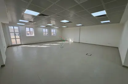 مكتب - استوديو - 1 حمام للايجار في حي الحميرة - المقاطعة المركزية - العين