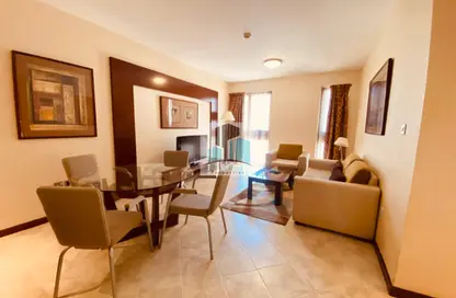 Apartment - 1 Bedroom - 1 Bathroom for rent in Mina Road - Tourist Club Area - Abu Dhabi