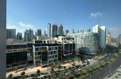 Apartment - 1 Bedroom - 1 Bathroom for rent in The Pad - Business Bay - Dubai