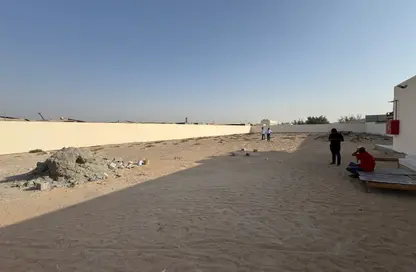 أرض - استوديو للايجار في الصجعة الصناعية - آلصجعه - الشارقة