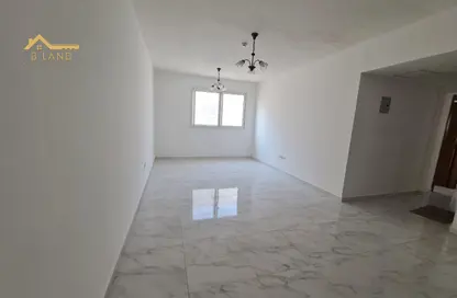 Apartment - 2 Bedrooms - 2 Bathrooms for rent in Muweileh Community - Muwaileh Commercial - Sharjah