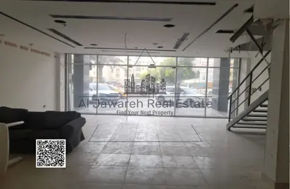 متجر - استوديو - 1 حمام للايجار في بناء النباعة - النبعة - الشرق - الشارقة