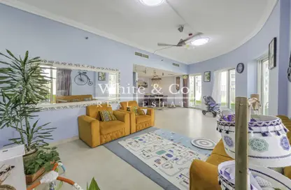Apartment - 2 Bedrooms - 2 Bathrooms for sale in Plaza Residences 2 - Plaza Residences - Jumeirah Village Circle - Dubai