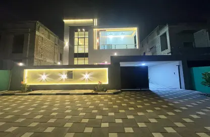 Villa - 4 Bedrooms - 6 Bathrooms for sale in Al Yasmeen 1 - Al Yasmeen - Ajman