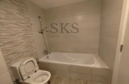 شقة - غرفة نوم - 2 حمامات للايجار في بناية فلامينجو - قرية الجميرا سركل - دبي