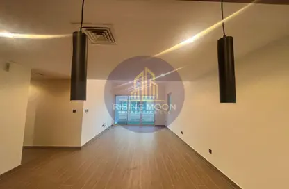 Apartment - 2 Bedrooms - 2 Bathrooms for rent in Al Dhafra 1 - Al Dhafra - Greens - Dubai Apartment - 2 Bedrooms - 2 Bathrooms for rent in Al Dhafra 1 - Al Dhafra - Greens - Dubai