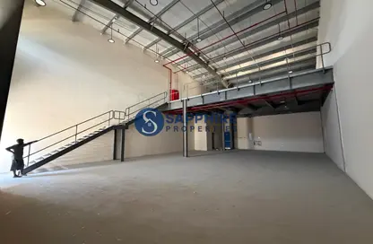 Warehouse - Studio - 1 Bathroom for rent in Al Sajaa Industrial - Al Sajaa - Sharjah