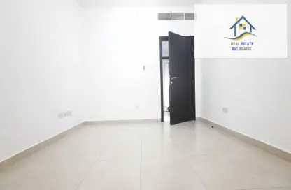 Empty Room image for: Apartment - 1 Bedroom - 2 Bathrooms for rent in Muroor Area - Abu Dhabi, Image 1
