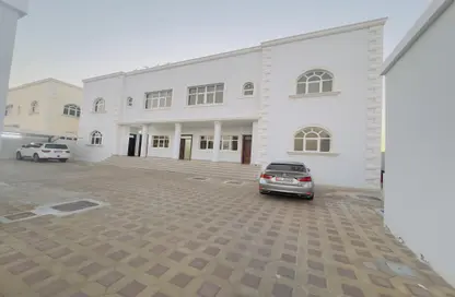 صورة لـ مبنى خارجي شقة - 4 غرف نوم - 5 حمامات للايجار في مركز محمد بن زايد - مدينة محمد بن زايد - أبوظبي ، صورة رقم 1