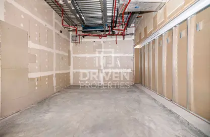 Retail - Studio for rent in Al Maqtaa Mall - Dubai Investment Park (DIP) - Dubai Retail - Studio for rent in Al Maqtaa Mall - Dubai Investment Park (DIP) - Dubai
