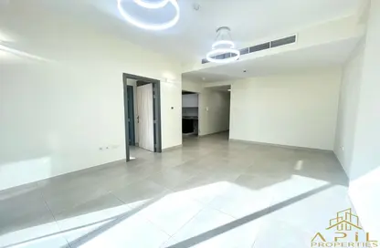 Apartment - 1 Bedroom - 2 Bathrooms for rent in Central Park Tower - Jumeirah Village Circle - Dubai