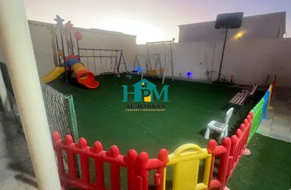 شقة - 2 غرف نوم - 2 حمامات للايجار في مدينة الرياض - أبوظبي