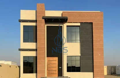 Villa - 5 Bedrooms - 5 Bathrooms for rent in Al Aweer 1 - Al Aweer - Dubai