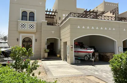 Villa - 4 Bedrooms - 5 Bathrooms for rent in Al Salam - Mudon - Dubai