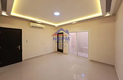 Apartment - 1 Bedroom - 2 Bathrooms for rent in Al Qubaisat - Al Mushrif - Abu Dhabi