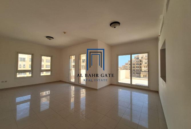 15484152 - Property Image 2