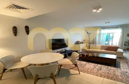 تاون هاوس - 2 غرف نوم - 3 حمامات للبيع في منطقة الشلال - الغدير - أبوظبي