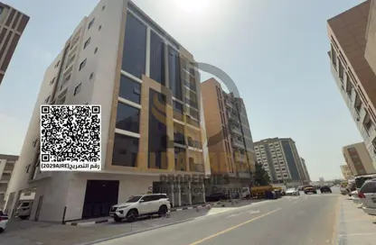 عمارة بالكامل - 8 غرف نوم - 8 حمامات للبيع في الجرف الصناعية 3 - الجرف الصناعية - عجمان