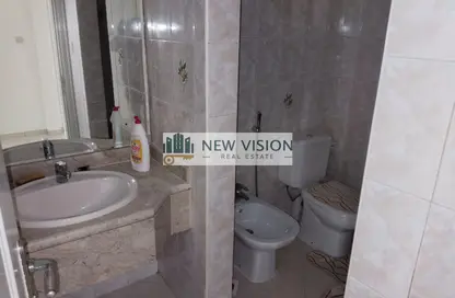 شقة - 2 غرف نوم - 2 حمامات للايجار في دار المجاز - شارع جمال عبد الناصر - المجاز - الشارقة