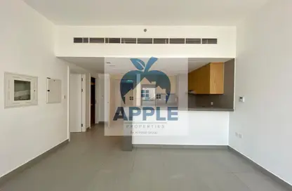 Apartment - 1 Bedroom - 2 Bathrooms for rent in Al Mamsha - Muwaileh - Sharjah