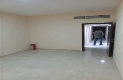 Empty Room image for: Apartment - 1 Bedroom - 1 Bathroom for rent in Al Mowaihat 2 - Al Mowaihat - Ajman, Image 1