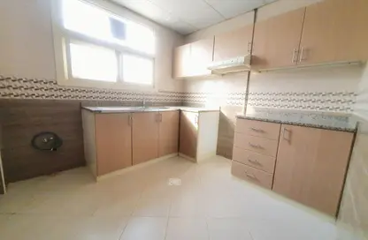 شقة - غرفة نوم - 1 حمام للايجار في تجارية مويلح - الشارقة