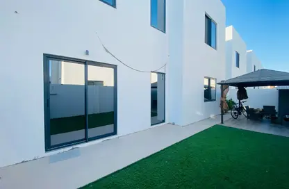 Apartment - 2 Bedrooms - 2 Bathrooms for sale in Al Ghadeer 2 - Al Ghadeer - Abu Dhabi