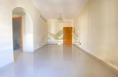 شقة - غرفة نوم - 1 حمام للايجار في منخول - بر دبي - دبي