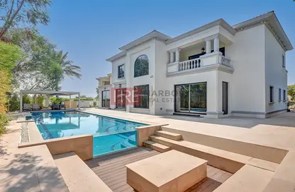 Villa - 4 Bedrooms - 5 Bathrooms for sale in Cluster 32 - Jumeirah Islands - Dubai