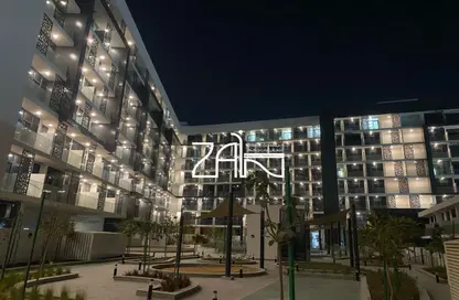 Apartment - Studio - 1 Bathroom for sale in The Gate - Masdar City - Abu Dhabi