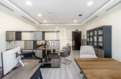 Office Space - Studio - 1 Bathroom for rent in Park Lane Tower - Business Bay - Dubai