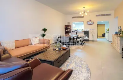 Apartment - 2 Bedrooms - 4 Bathrooms for sale in Green Lakes Towers - JLT Cluster S - Jumeirah Lake Towers - Dubai