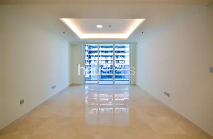 Apartment - 1 Bedroom - 2 Bathrooms for rent in Palace Beach Residence - EMAAR Beachfront - Dubai Harbour - Dubai