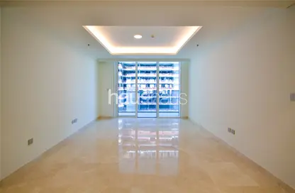 Apartment - 1 Bedroom - 2 Bathrooms for rent in Palace Beach Residence - EMAAR Beachfront - Dubai Harbour - Dubai