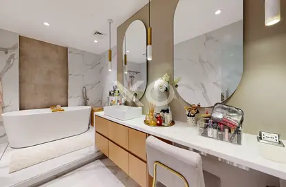 Apartment - 2 Bedrooms - 3 Bathrooms for rent in Al Khushkar - Shoreline Apartments - Palm Jumeirah - Dubai