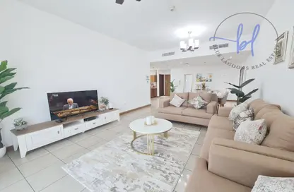Apartment - 2 Bedrooms - 3 Bathrooms for sale in Sulafa Tower - Dubai Marina - Dubai