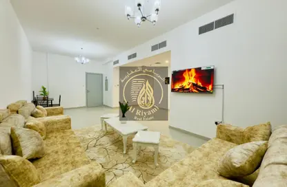 شقة - 2 غرف نوم - 2 حمامات للايجار في برج الكورنيش - طريق كورنيش عجمان - عجمان