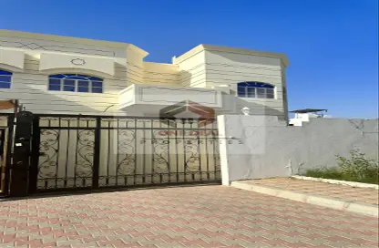 Outdoor House image for: Villa - 5 Bedrooms - 6 Bathrooms for rent in Zakher - Al Ain, Image 1