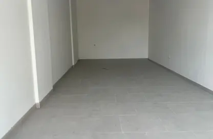 Shop - Studio - 1 Bathroom for rent in Port Saeed B 2 - Port Saeed - Deira - Dubai