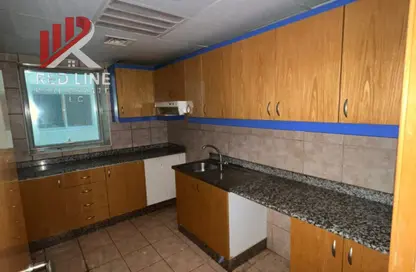 شقة - 1 حمام للايجار في المجاز 2 - المجاز - الشارقة شقة - 1 حمام للايجار في المجاز 2 - المجاز - الشارقة