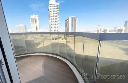 صورة لـ شرفة شقة - 2 غرف نوم - 2 حمامات للبيع في برج هيرا - مدينة دبي الرياضية - دبي ، صورة رقم 1