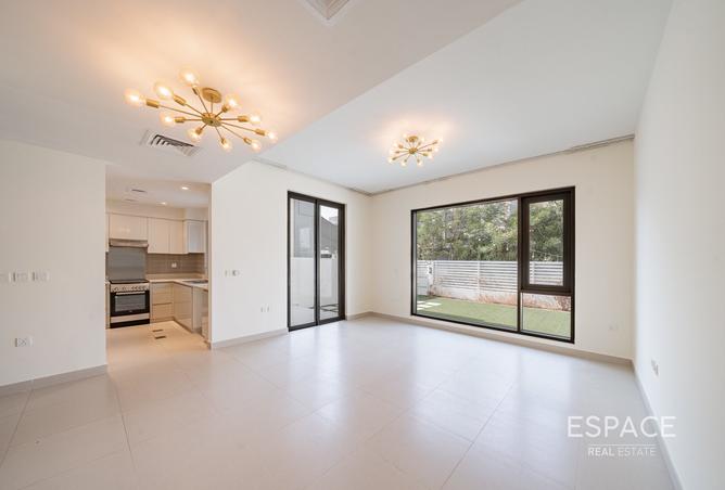 15691249 - صورة العقار 2